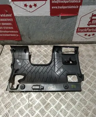 Volvo XC60 Dashboard lower bottom trim panel 30755623 V1539
