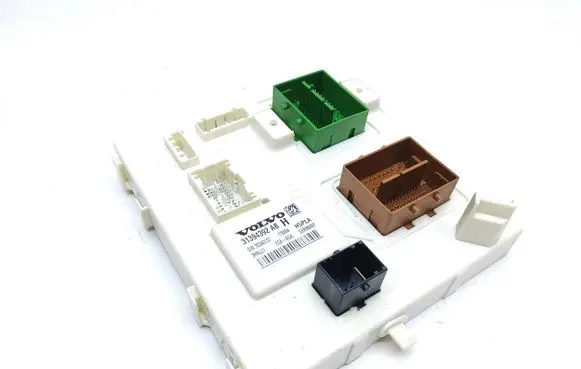 Volvo S90, V90 Comfort/convenience module 31394392AB 3HNJJ1 70340137