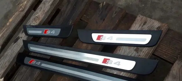 Audi A4 S4 B8 8K sill trim set (inner) 