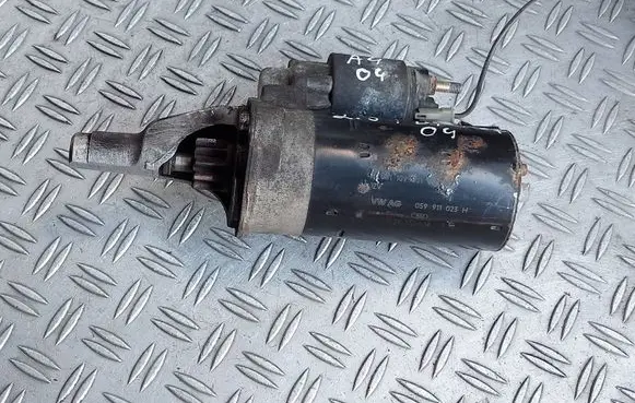 Audi A4 S4 B6 8E 8H Starter motor 059911023H 0001109021