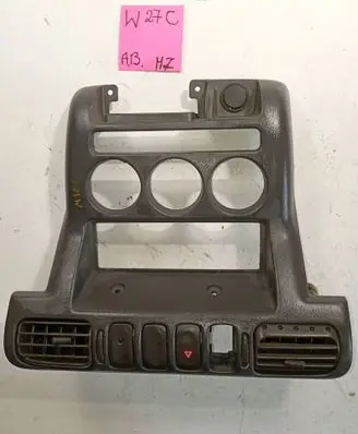 Nissan Micra Central console control unit 1212121211