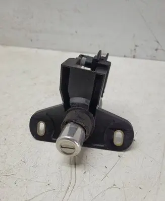 Opel Astra G Tailgate/trunk/boot lock/catch/latch