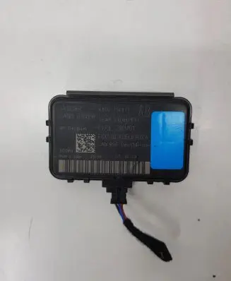 Land Rover Range Rover Evoque L551 Antenna control unit K8D215K602 5D6811F01