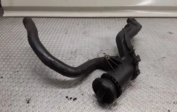 Peugeot 407 Oil fill pipe 9654733980