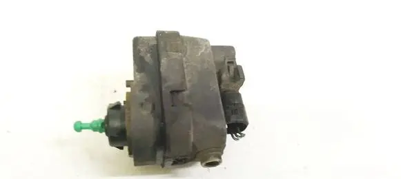 Headlight level adjustment motor