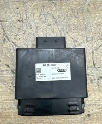 Audi A7 S7 4G Voltage converter/converter module 8K0959663F 120007070 8K0959663