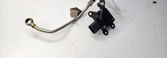 BMW 3 E90 E91 Exhaust gas pressure sensor 7808013 5N23