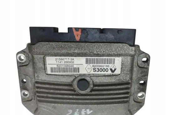 Renault Laguna III Engine control unit/module 8200992186