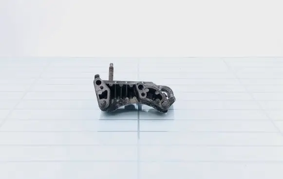 Volvo V50 Engine mounting bracket 3M516030