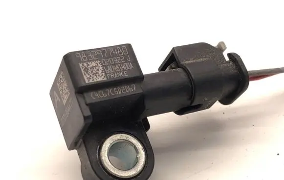 Opel Mokka B Airbag deployment crash/impact sensor 9832977480