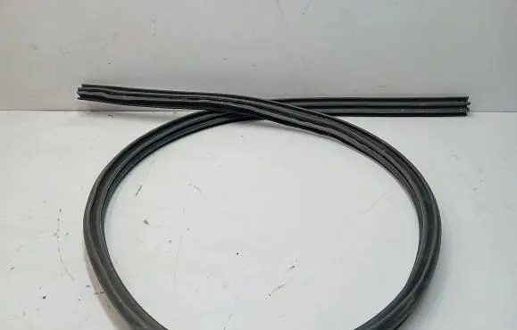BMW 6 F12 F13 Engine compartment rubber 