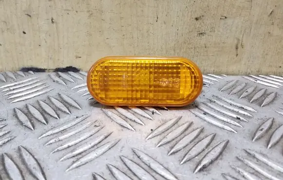 Volkswagen Transporter - Caravelle T5 Front fender indicator light 3B0949117B