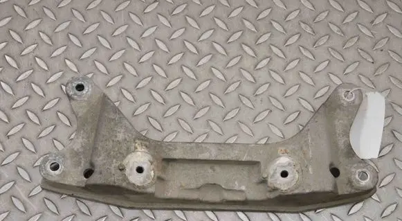 BMW 1 F20 F21 Gearbox mounting bracket 6788826