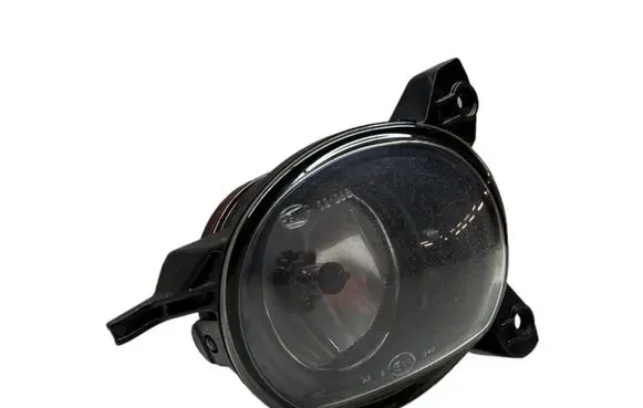 Toyota Corolla Verso AR10 Front fog light 812100F010 27097800
