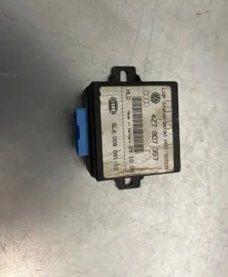 Audi A4 S4 B7 8E 8H Light module LCM 4Z7907357 5LA00808110