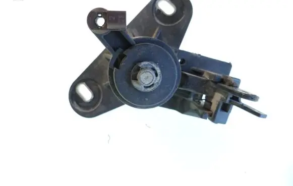 Opel Astra G Tailgate opening switch 