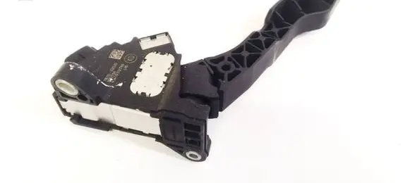 Toyota Corolla E140 E150 Accelerator throttle pedal 7811002020 78110-02020