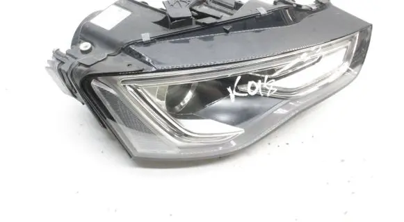 Audi A5 8T 8F Headlight/headlamp 8T0941006D