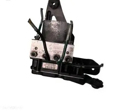 Renault Megane II ABS Pump 8200038695