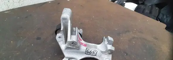 Renault Megane IV Other engine bay part 117104394R