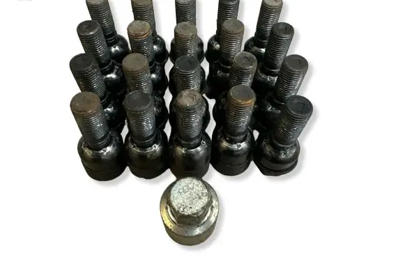 Porsche Cayenne (92A) Nuts/bolts 