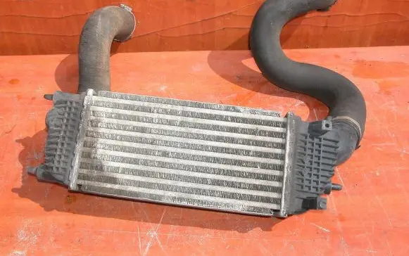 Peugeot 407 Intercooler radiator 9683009680