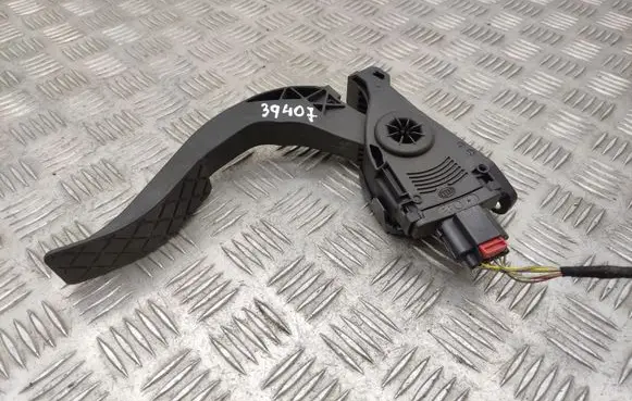 Audi A4 S4 B8 8K Accelerator throttle pedal 8K1721523