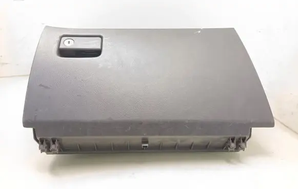 Toyota RAV 4 (XA30) Glove box 5555042040