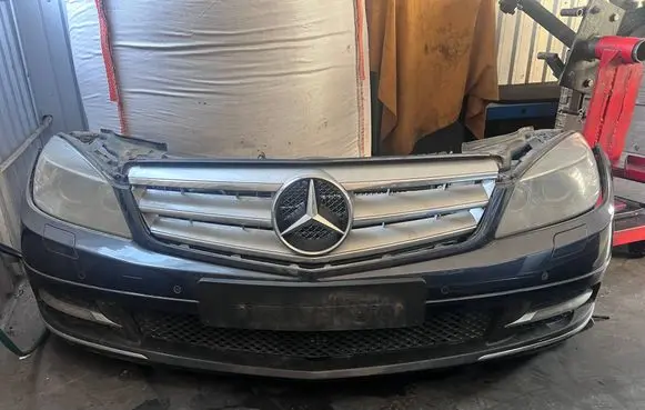 Mercedes-Benz C W204 Front piece kit 1234567890