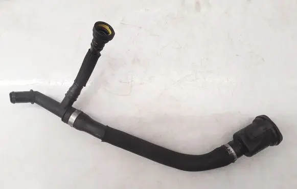 Peugeot 508 Oil fill pipe 9684359980
