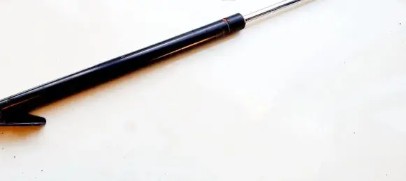 Subaru Legacy Tailgate/trunk strut/damper