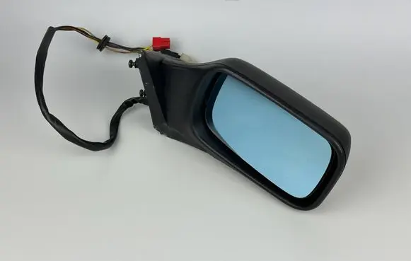 BMW 7 E32 Front door electric wing mirror E30243269