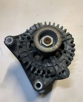 BMW 3 E90 E91 Generator/alternator 7802471 407081357 25433060