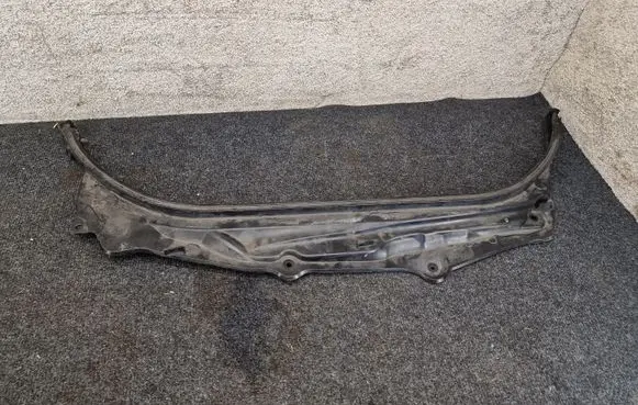 BMW 5 G30 G31 Other engine bay part 7363869