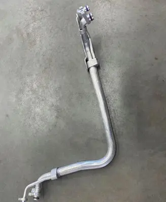 Audi Q3 F3 Air conditioning (A/C) pipe/hose 5QB816738D