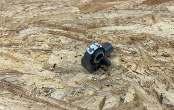 Volvo XC90 Airbag deployment crash/impact sensor 31429672