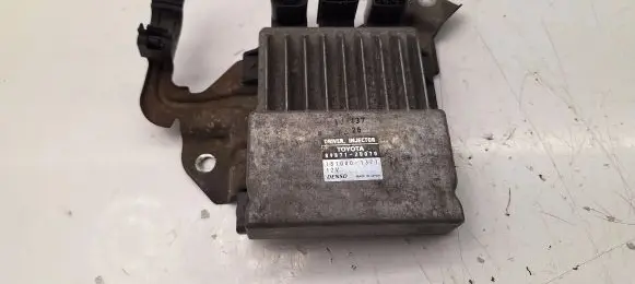 Toyota Corolla Verso AR10 Fuel injection control unit/module 8987120070 1310001371