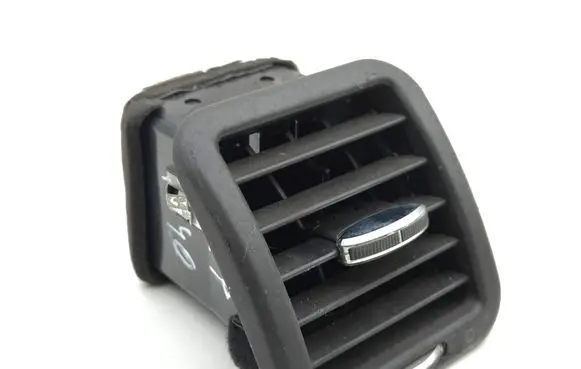 Maserati Quattroporte Dashboard side air vent grill/cover trim