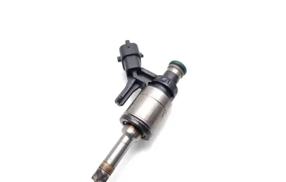 Fuel injector