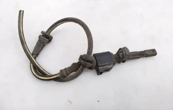 Skoda Octavia Mk3 (5E) ABS rear brake sensor WHT007147A