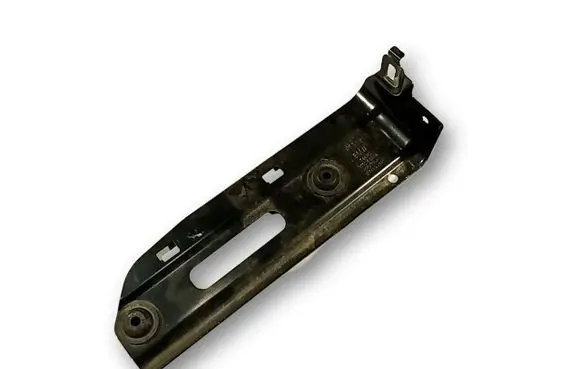 BMW X5 G05 Radiator support slam panel bracket 51647443621 7443621