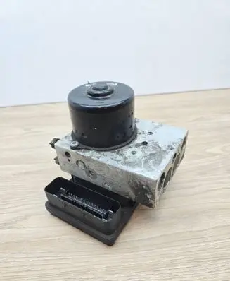 Volvo XC90 ABS Pump 30793445 30793444 10092504153