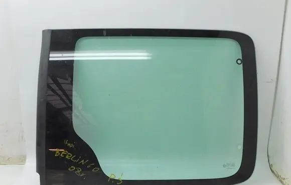 Citroen Berlingo Sliding door window/glass 195162