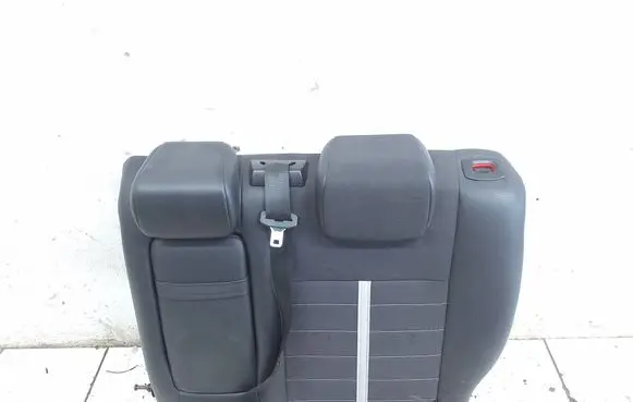 Ford Kuga I Rear seat 