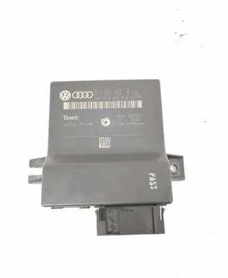 Audi A6 S6 C6 4F Gateway control module 4L0907468B