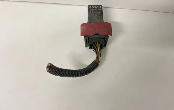 Fiat Ducato Glow plug pre-heat relay 0281003039 20150123