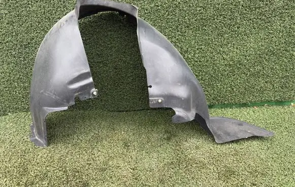 Volkswagen Transporter - Caravelle T5 Front wheel arch liner splash guards 7H0809961B 7H0809961