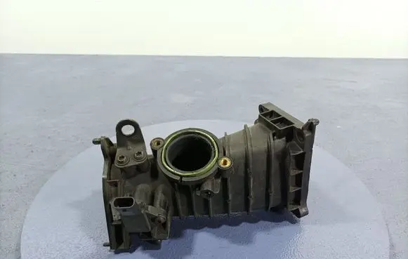 Audi Q7 4M Intake resonator 059145762BJ