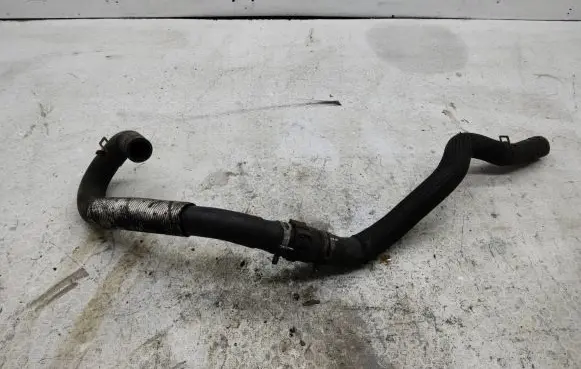 Chevrolet Captiva Engine coolant pipe/hose