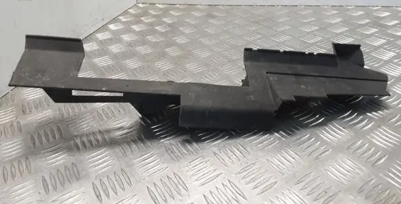 Renault Scenic II - Grand scenic II Intercooler air guide/duct channel 8200158161